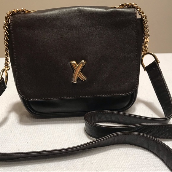 Paloma Picasso Handbags - PALOMA PICASSO VINTAGE LEATHER  CROSSBODY CLUTCH